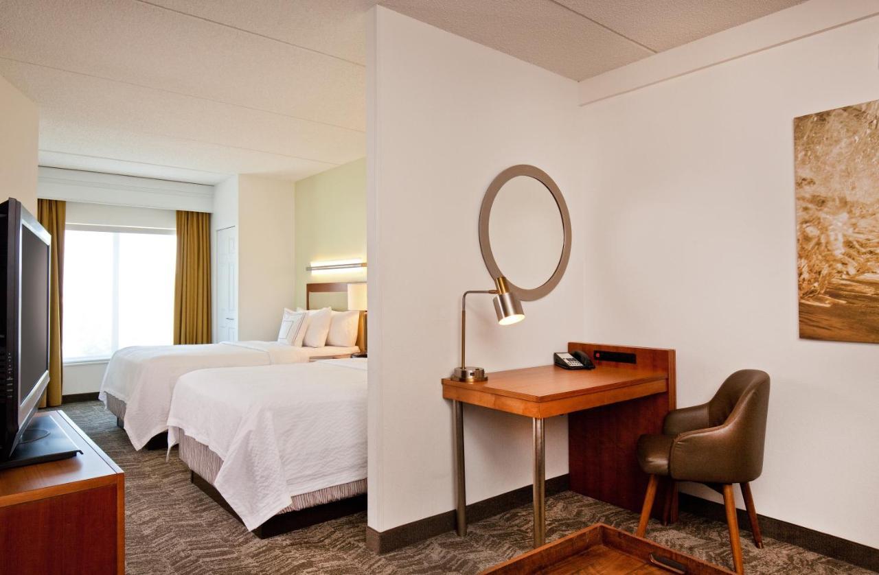 Springhill Suites Chesapeake Greenbrier Exterior photo