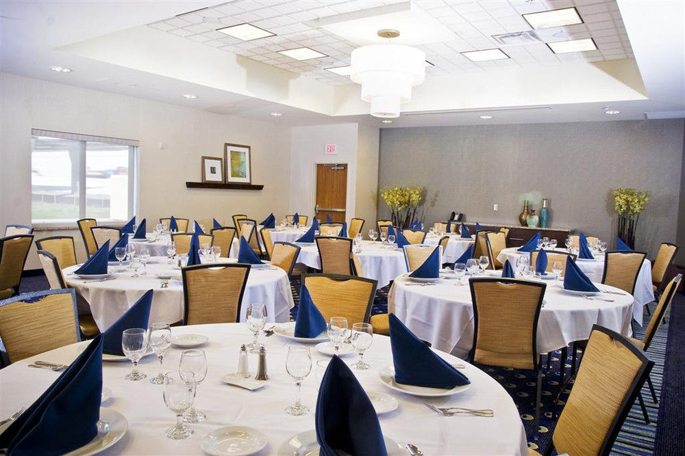 Springhill Suites Chesapeake Greenbrier Exterior photo